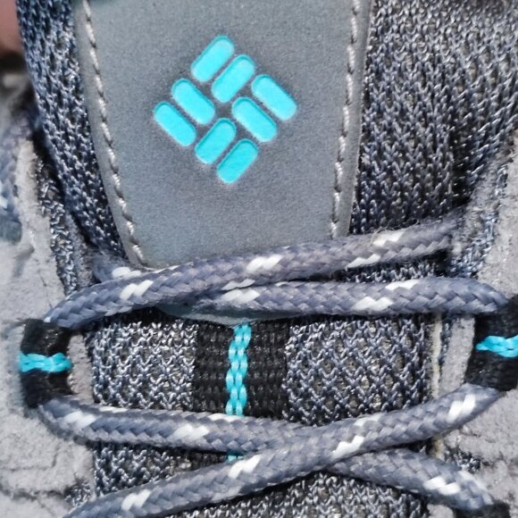 Columbia Crestwood Hiking / Tracking shoes graphite pacific rim women's size 9 - Picture 12 of 12